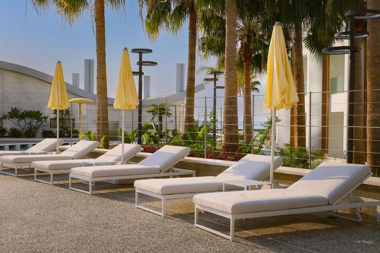 Radisson Beach Resort Larnaca Exterior photo