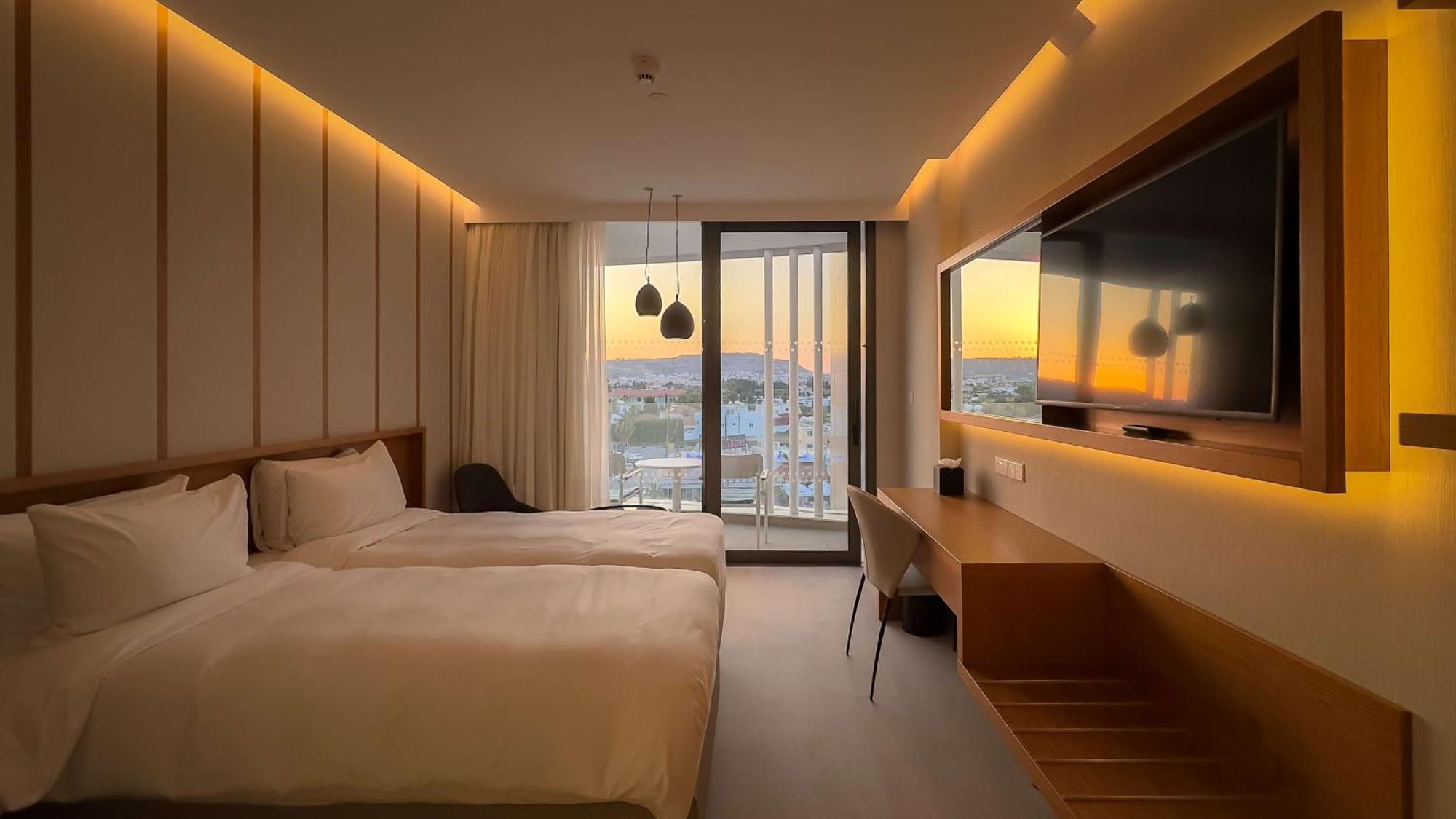 Radisson Beach Resort Larnaca Exterior photo