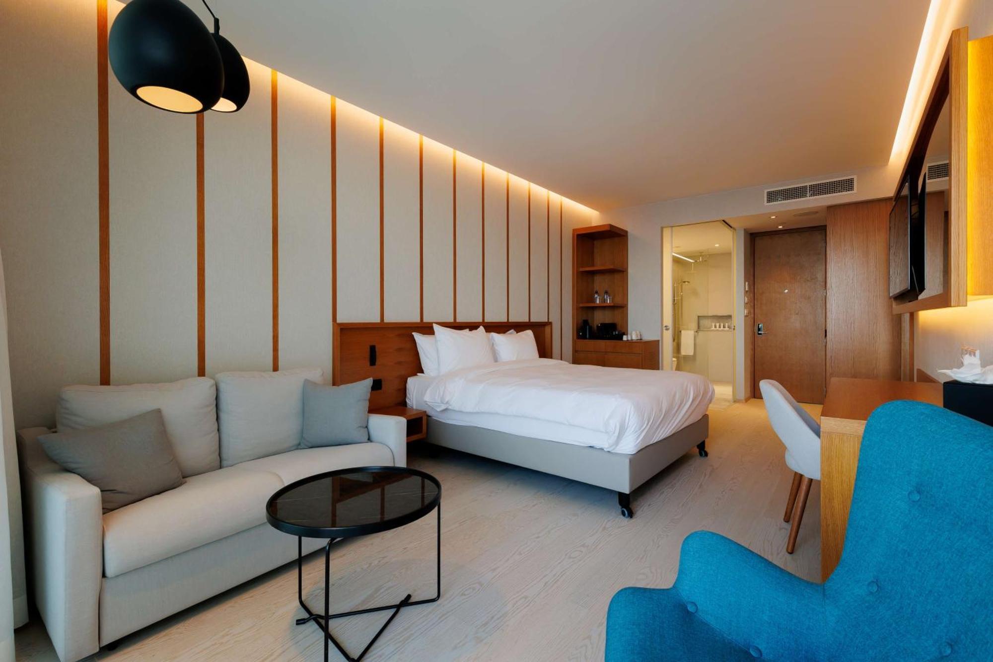 Radisson Beach Resort Larnaca Exterior photo